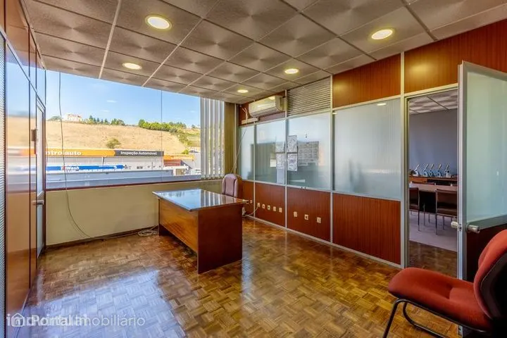 Shop for rent in Santa Maria, São Pedro e Matacães