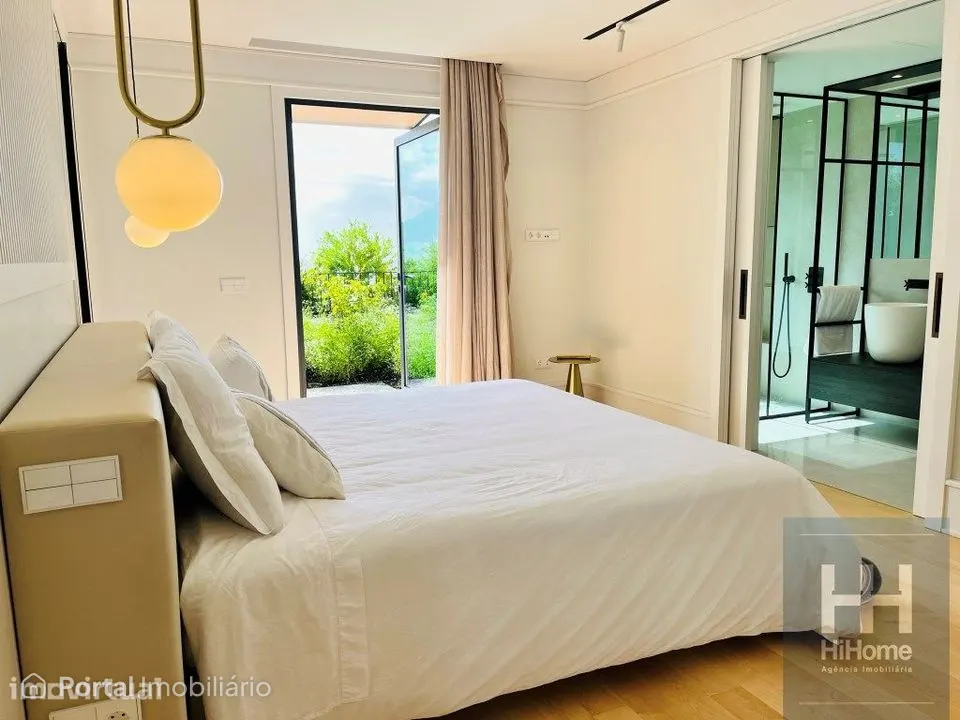 2-bedroom apartment for sale in Funchal (Sé)