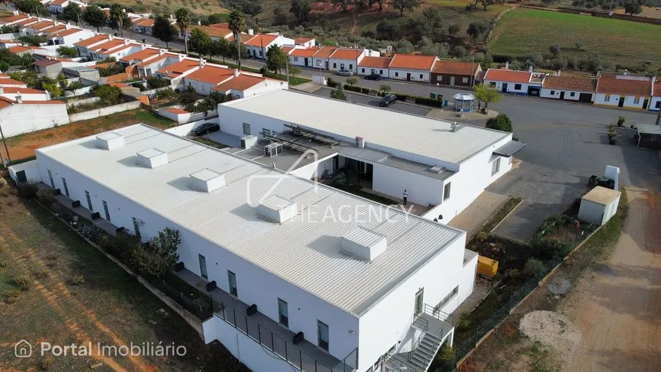 Imóvel comercial à venda em Ourique