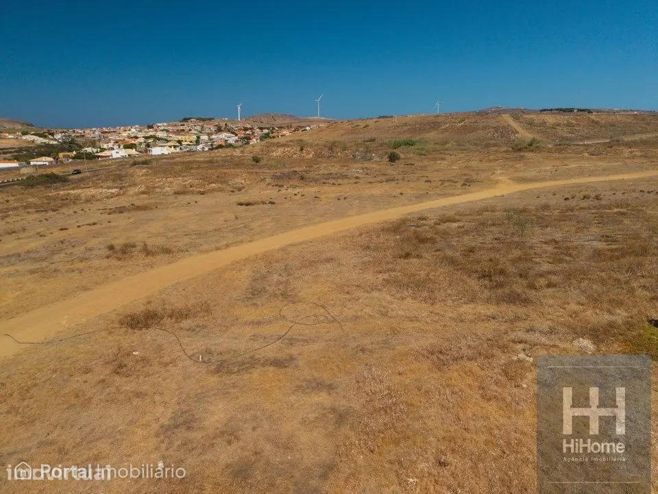 Lote de terreno com 476 m² no Sítio das Lombas, Ilha do Porto Santo