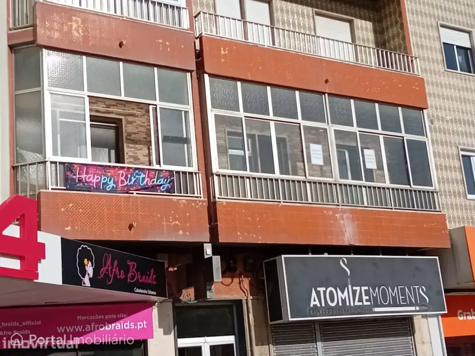 Commercial property for rent in Agualva e Mira-Sintra