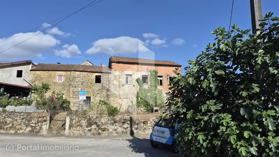 Moradia Devoluta T0 Venda em Canas de Santa Maria,Tondela