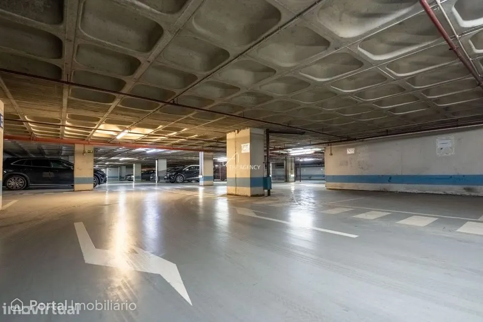 Lugar de Estacionamento Seguro – Avenida da Liberdade, Lisboa