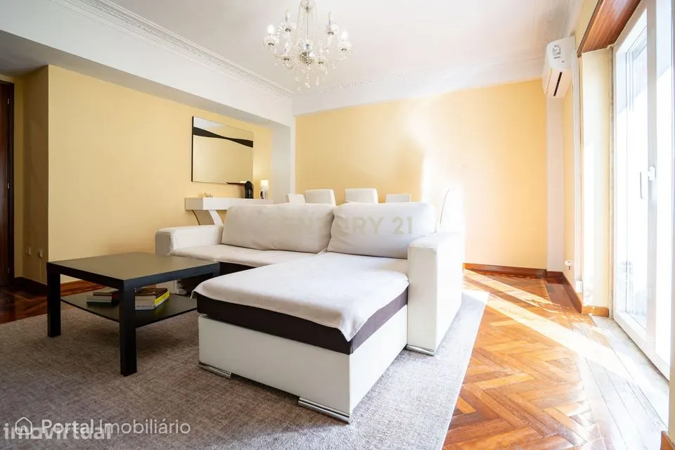 Apartamento T2 no Carregado