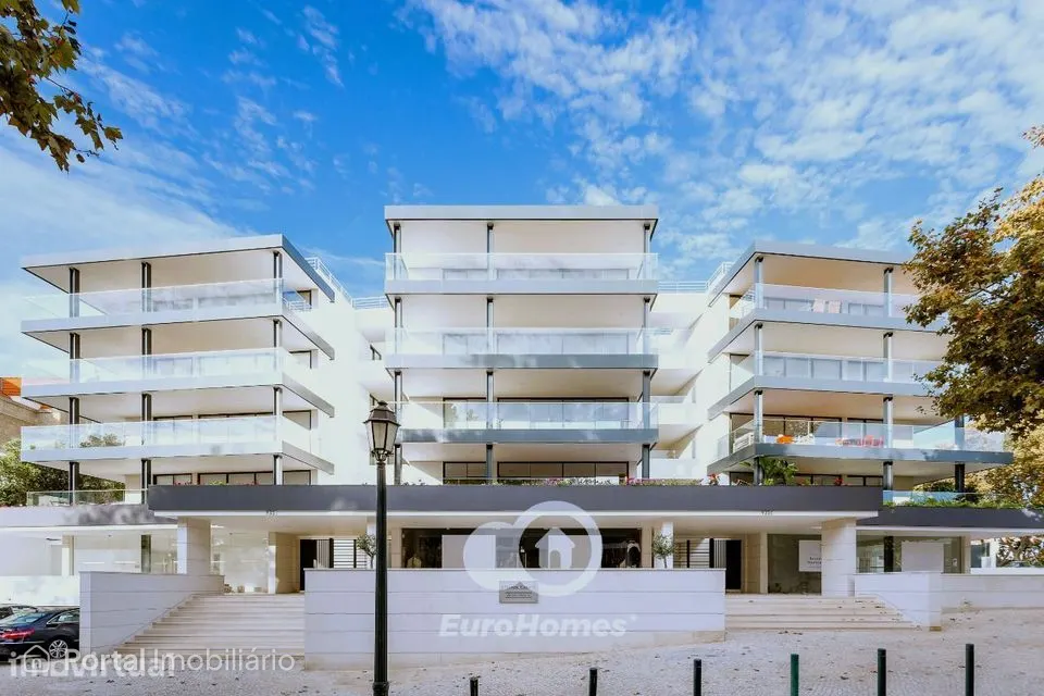 T3 Av Sabóia, Monte Estoril - Piscina, Jardim e garagem