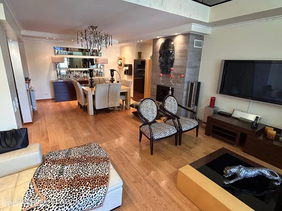 T5 Duplex em Alcochete – 257 m² Com elevador e box com 25 m²