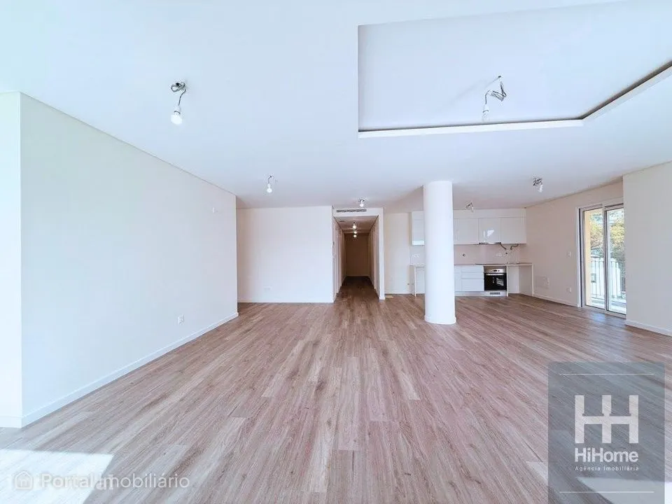 Apartamento T4 Penthouse no Centro do Funchal - Madeira