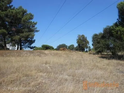 Terreno urbano para construção com 195 m²