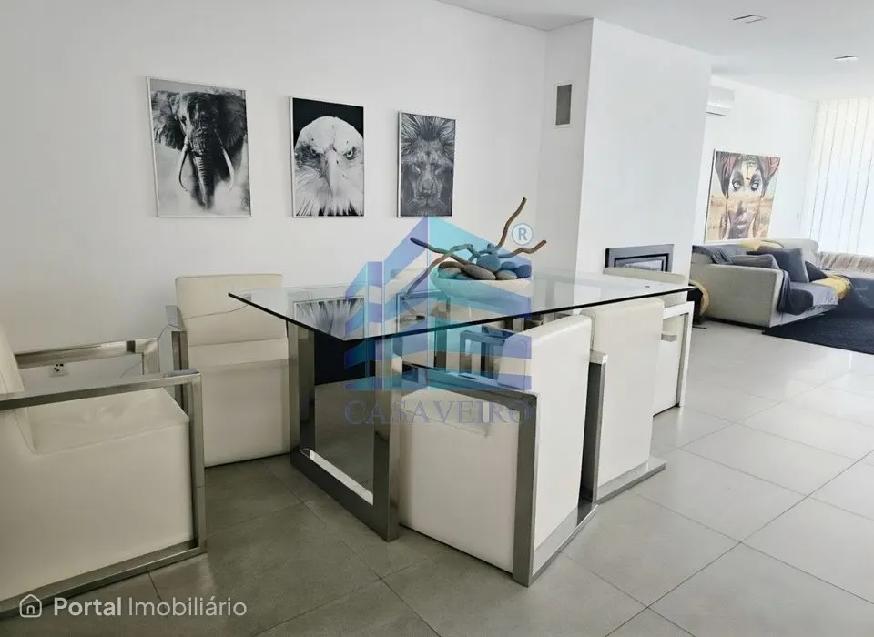 Moradia T3+1 em São Bernardo
