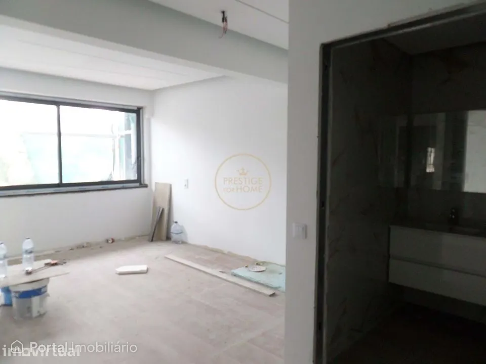 Apartment for sale in Faro (Sé e São Pedro)