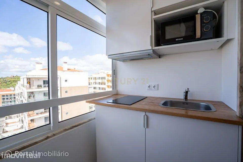 Estudios |Apartamento Renovado em Mina de Água, Amadora - 5 Quartos