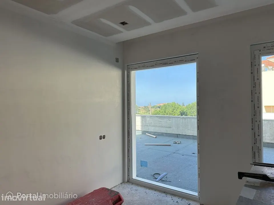 Apartamento T3 NOVO, com vista de mar, na Ericeira