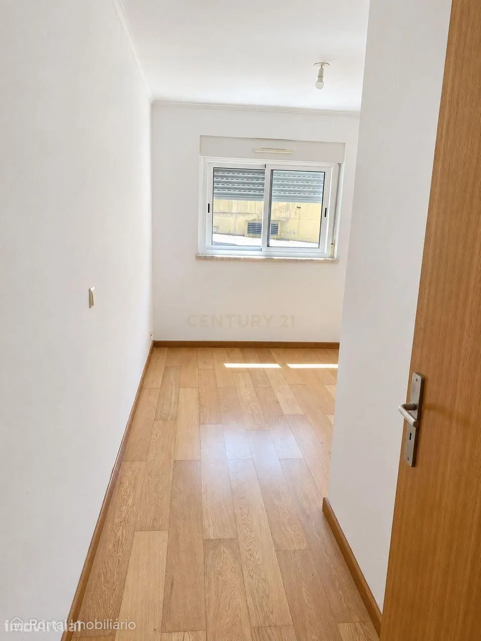 Apartamento T3 no Beato, com garagem e arrecadação