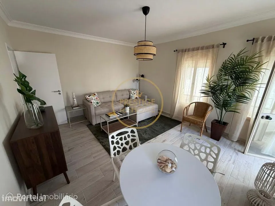 Apartamento T2 com VISTA MAR, Garagem, Ar condicionado em Quarteira