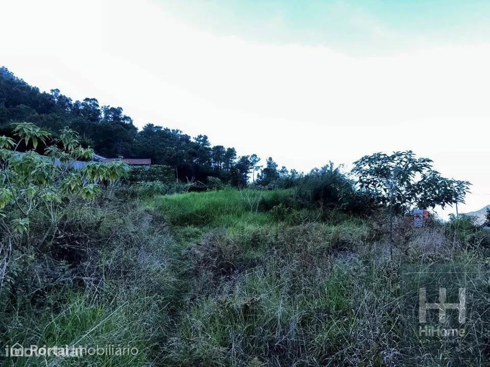 Terreno Rústico com 864 m2 em São Vicente, Loural
