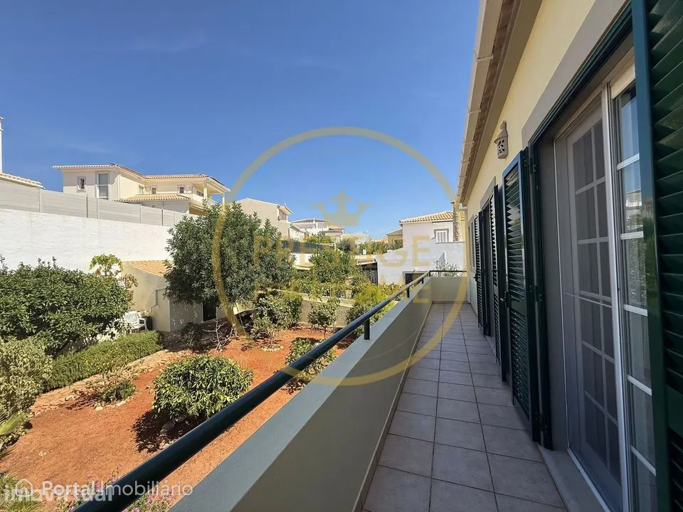 Encantadora moradia independente à venda em Loulé, numa zona residenci