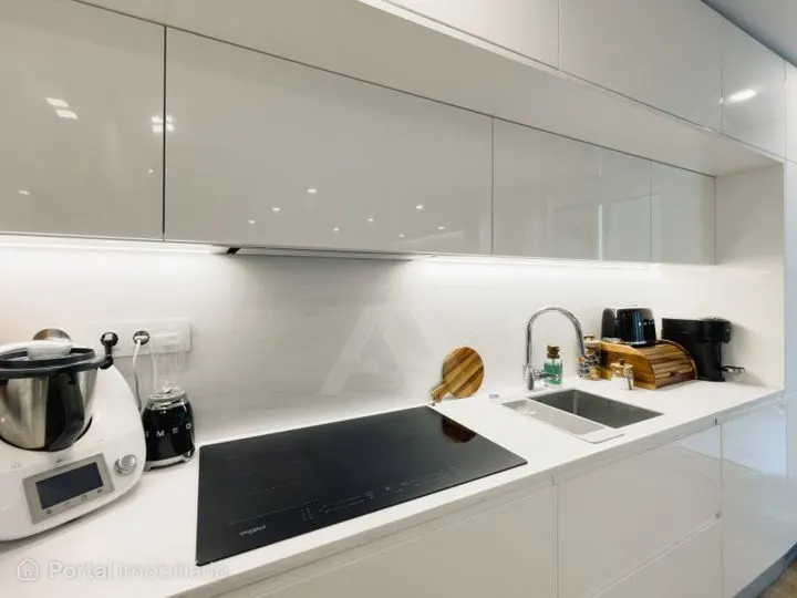 3-bedroom apartment for sale in Porto Salvo
