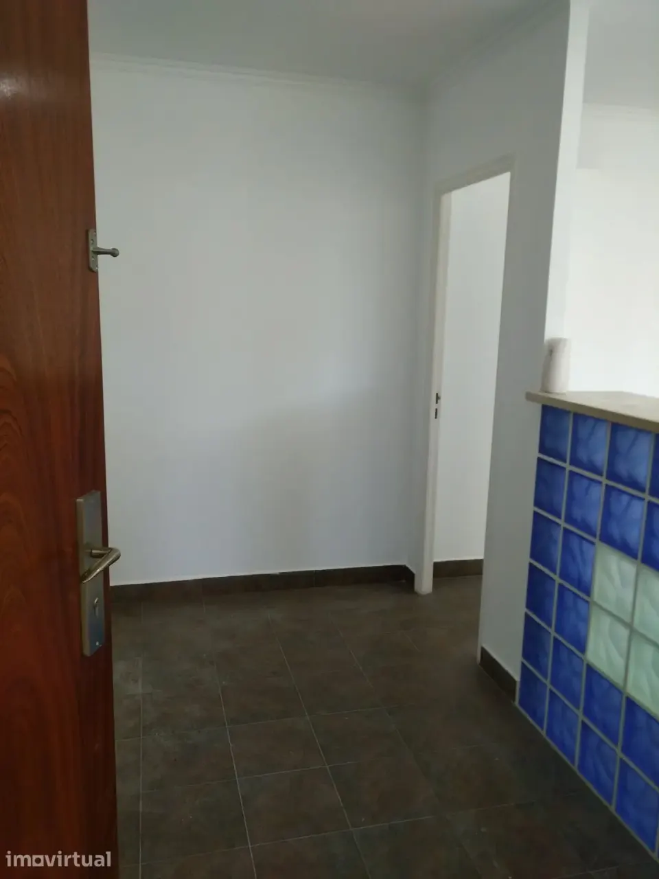 Imóvel Comercial em Agualva para Arrendar