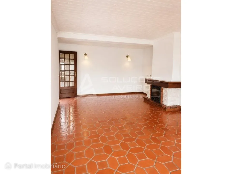 Apartamento T3 Centro da Cidade Águeda