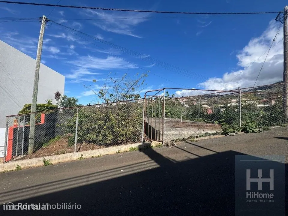 Terreno misto no Lombo de São João com 3.333 m2