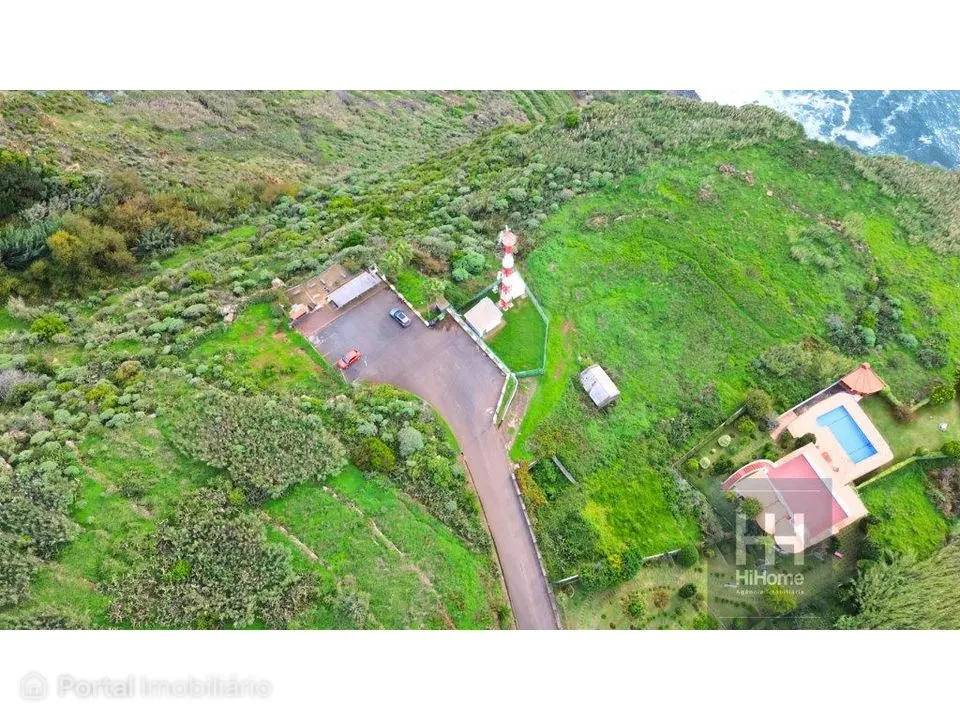 Terreno na Fajã da Ovelha - Calheta