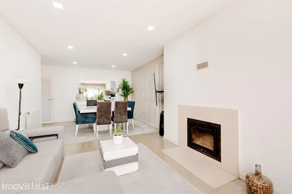 T3 no último andar, com suite, garagem em box e vistas livres –...