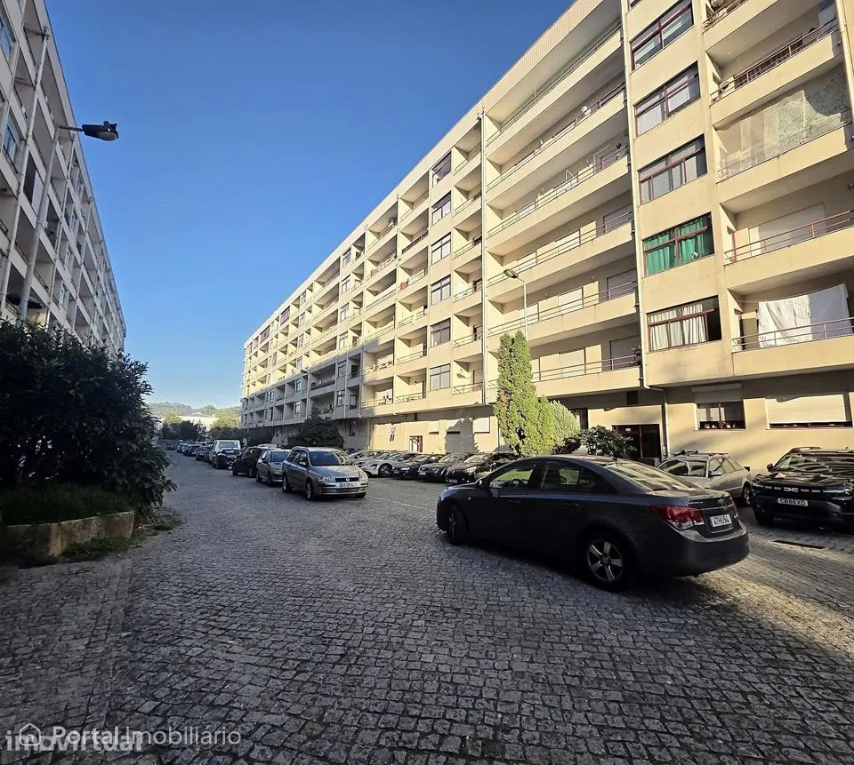 Apartamento T1 + 1 para Arrendamento, em São Vitor, Braga