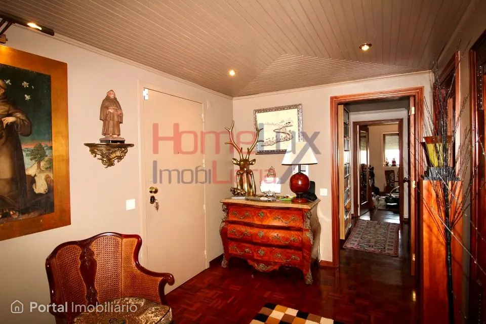4-bedroom apartment for sale in Pedrouços