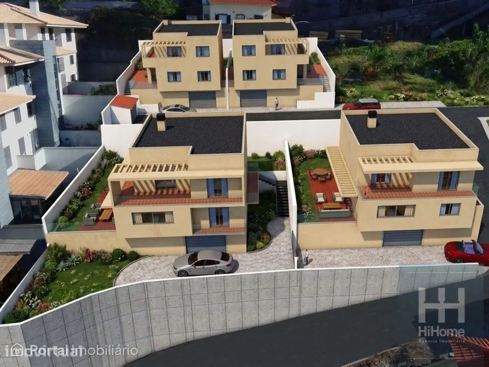Moradia isolada T3 em construção na Abegoaria - Caniço