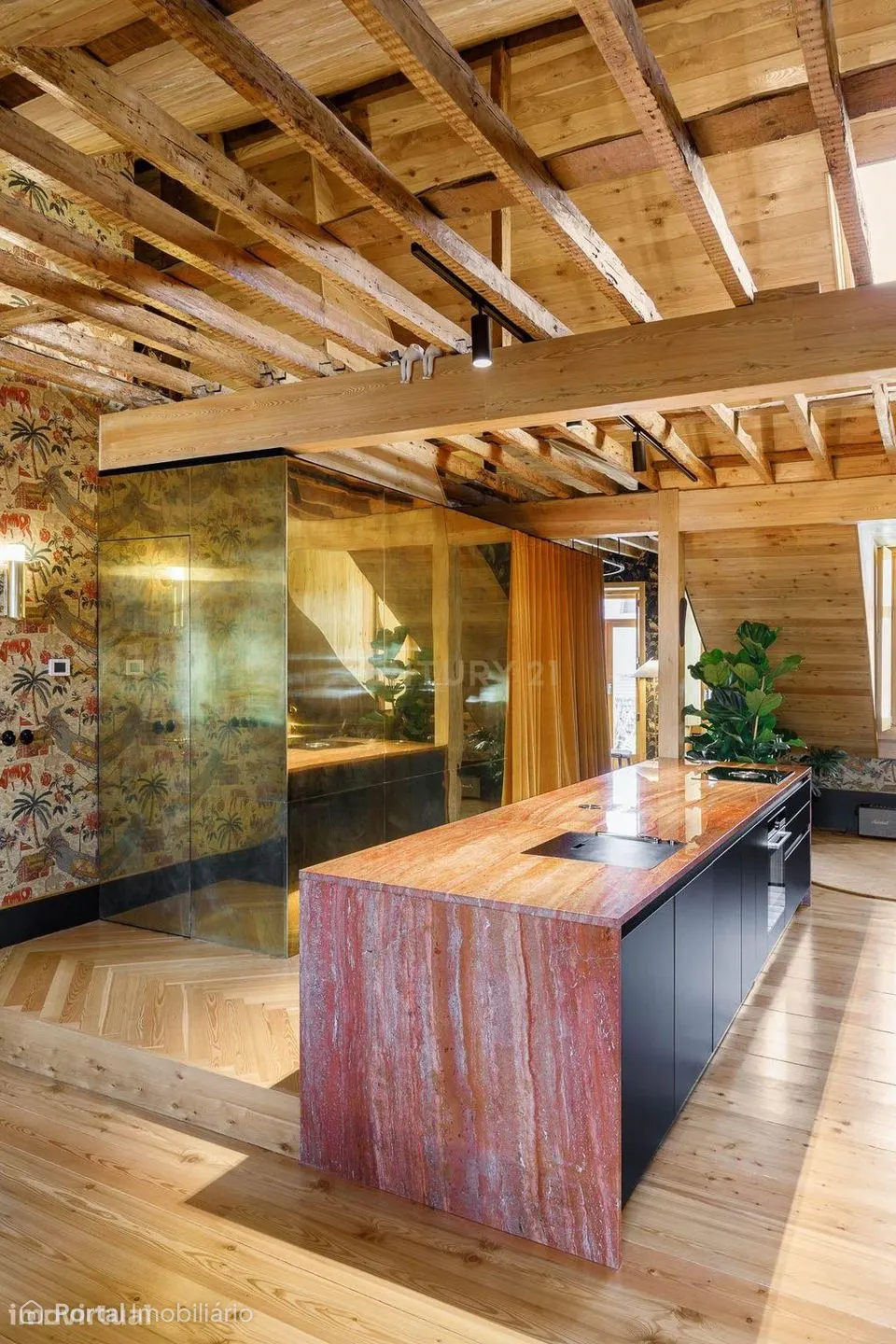 Loft em Penthouse com 90 m² em Arroios — arquitetura com identidade