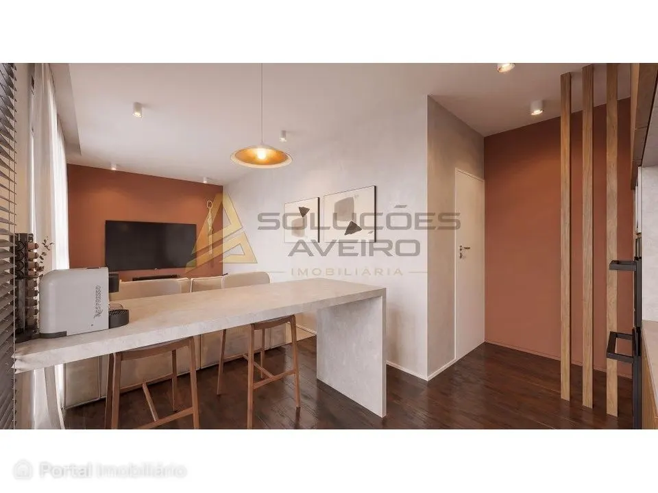 Moderno Apartamento T1 com Varanda e Garagem em Aradas, Aveiro
