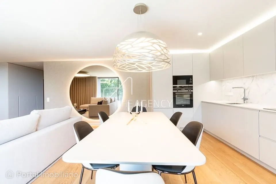 Apartamento T4 à venda em Seia