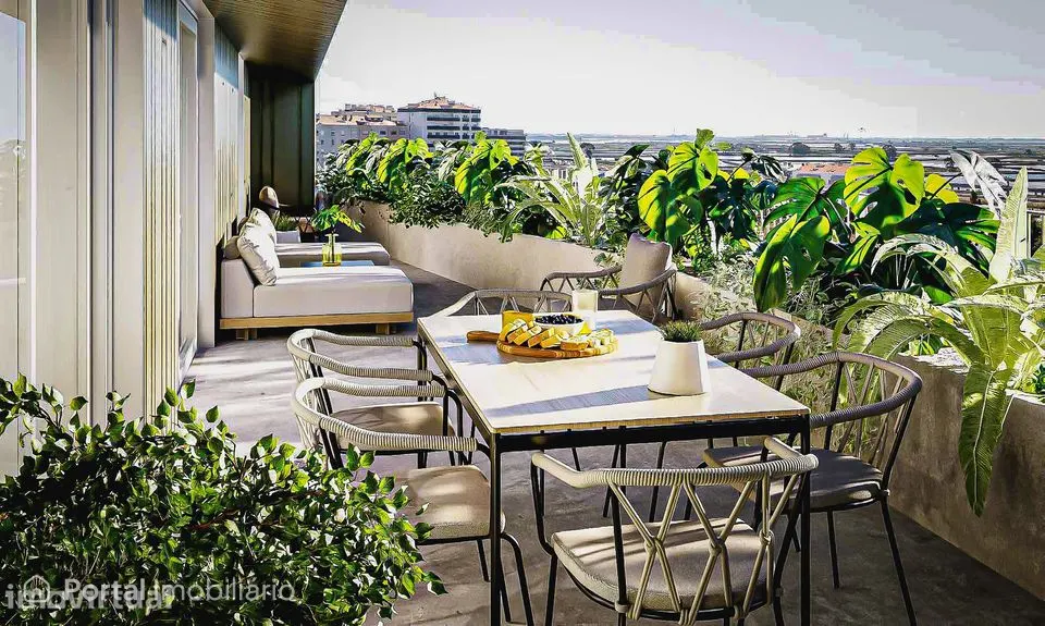 Apartamento T2 Implex com suite e dois terraços, Aveiro