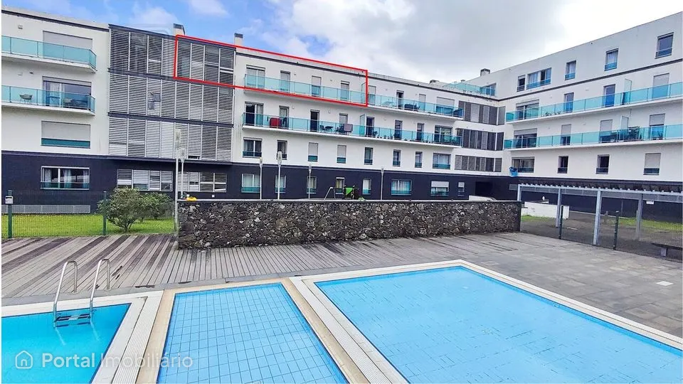 3-bedroom apartment for rent in Ponta Delgada (São Sebastião)
