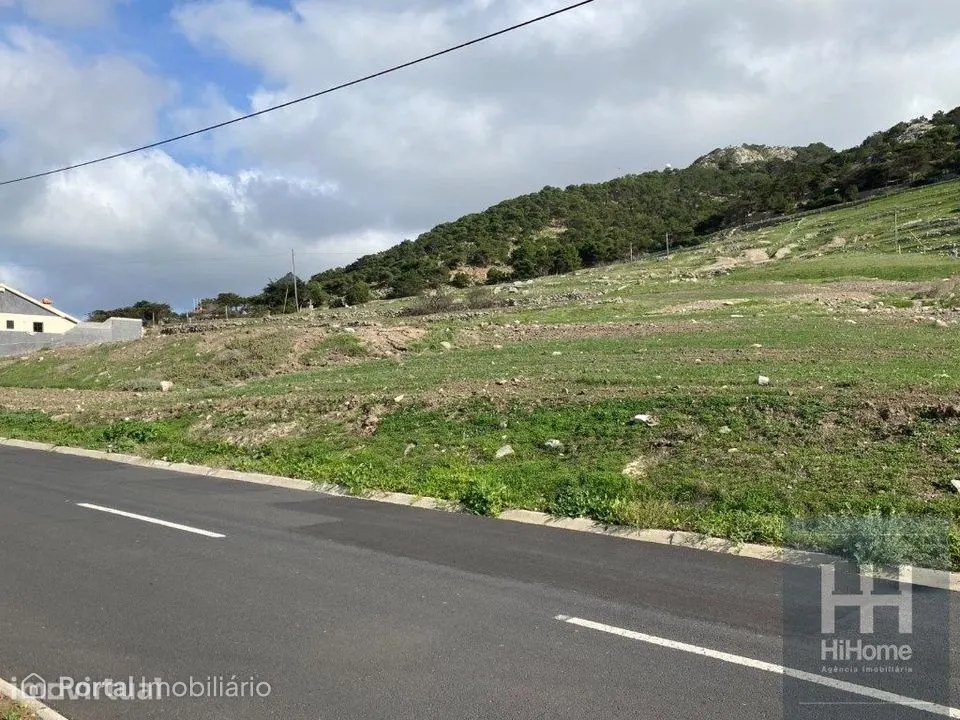 Lote de Terreno com 5.560 m2 na Ilha do Porto Santo