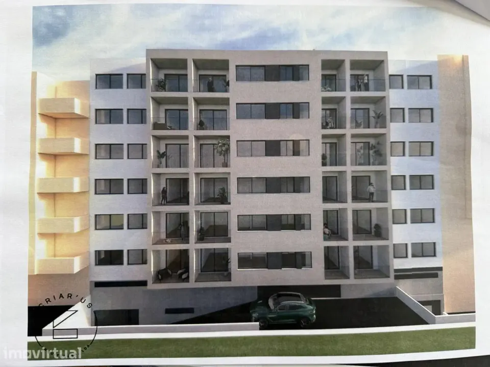 Apartamento T3 novo com garagem, varanda e ar condicionado