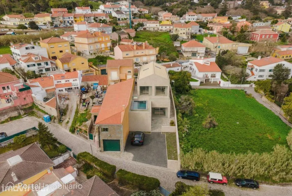 Terreno com Projeto de Construção | Sintra
