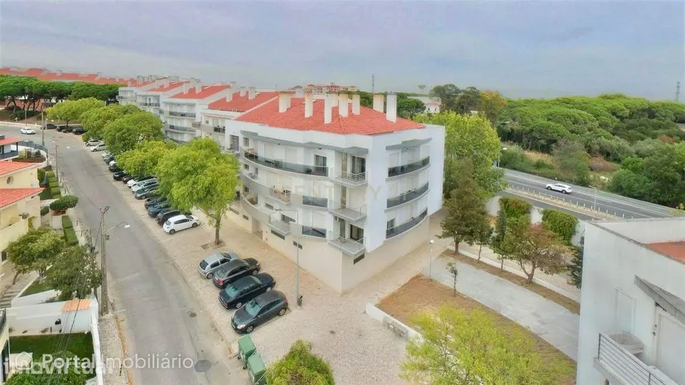 Apartamento T1 na Quinta de São Macário
