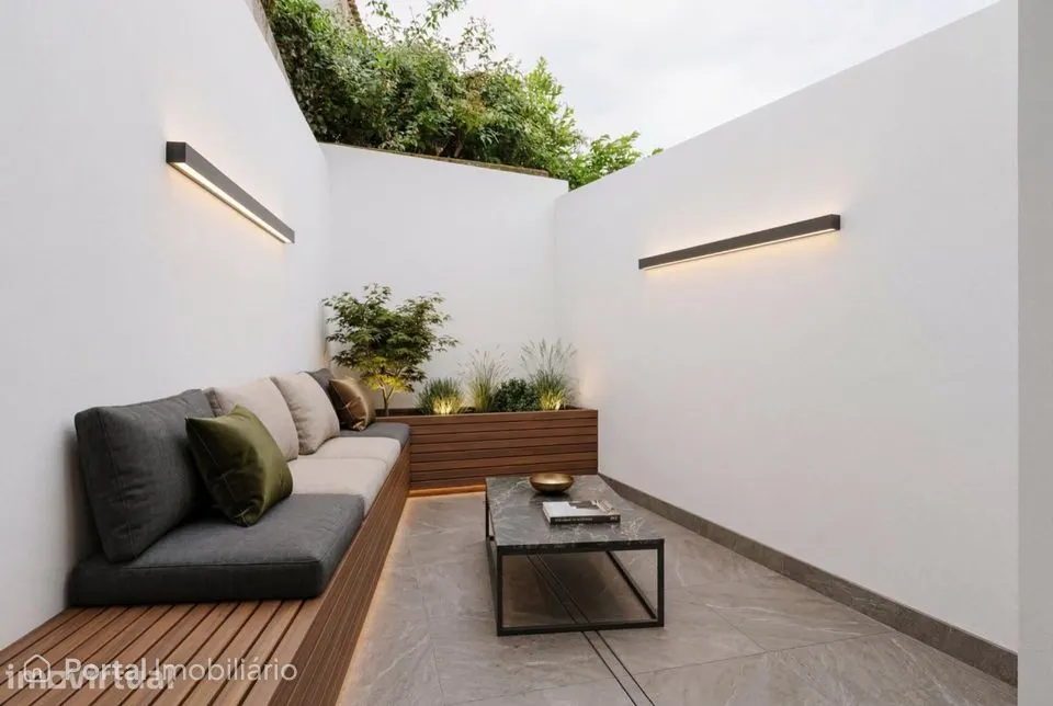 Moradia T3 renovada no centro de Santarém