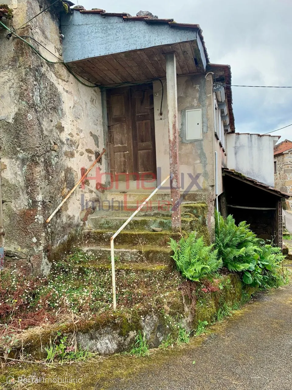 Ruína com Projeto Aprovado em Macieira de Cambra