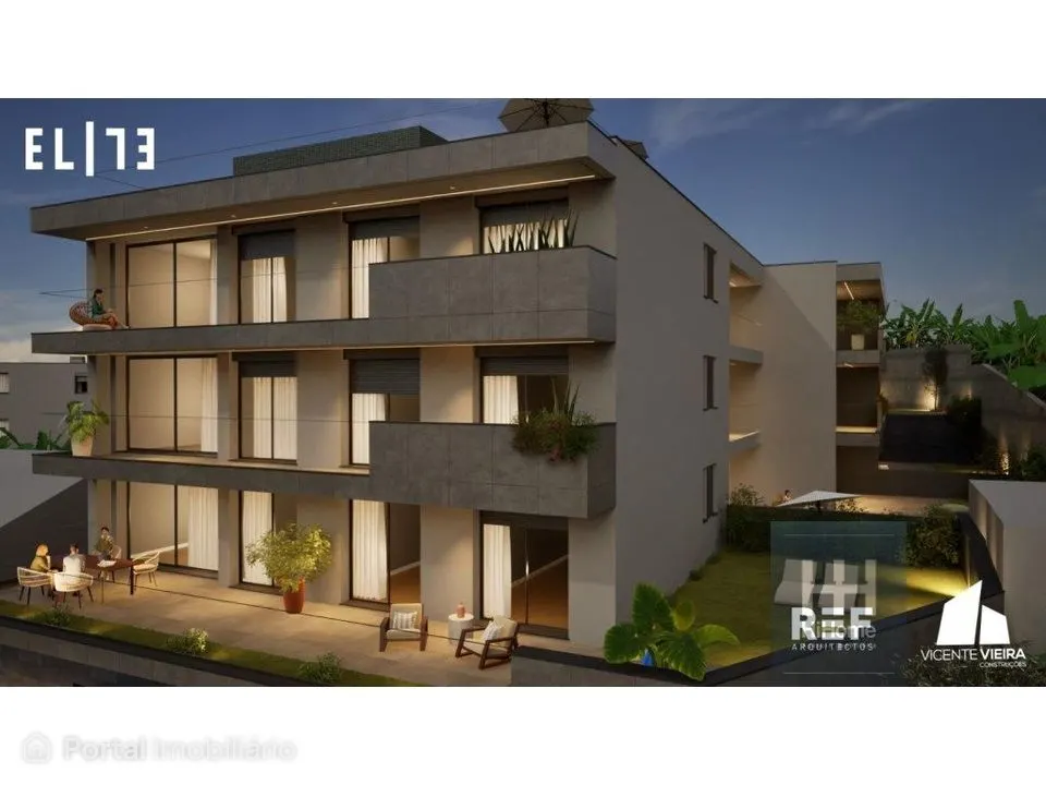 Empreendimento Moderno com Piscina | Câmara de Lobos