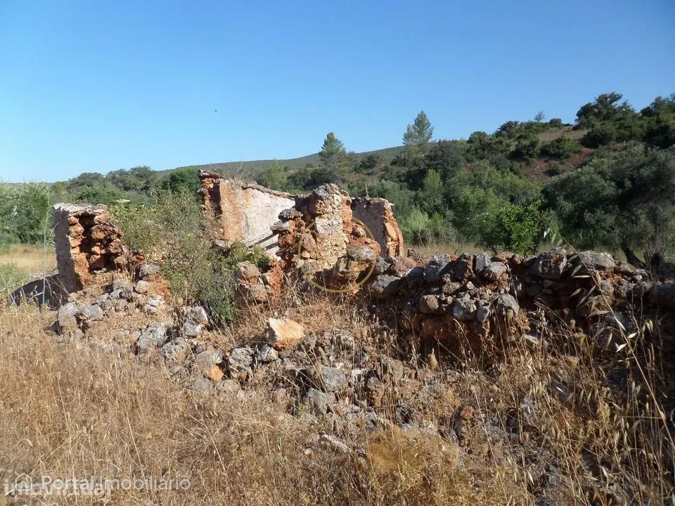 Land for sale in Loulé (São Sebastião)