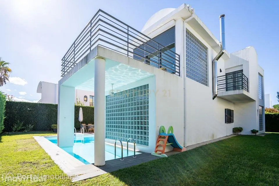 3-bedroom house for sale in Quinta do Anjo