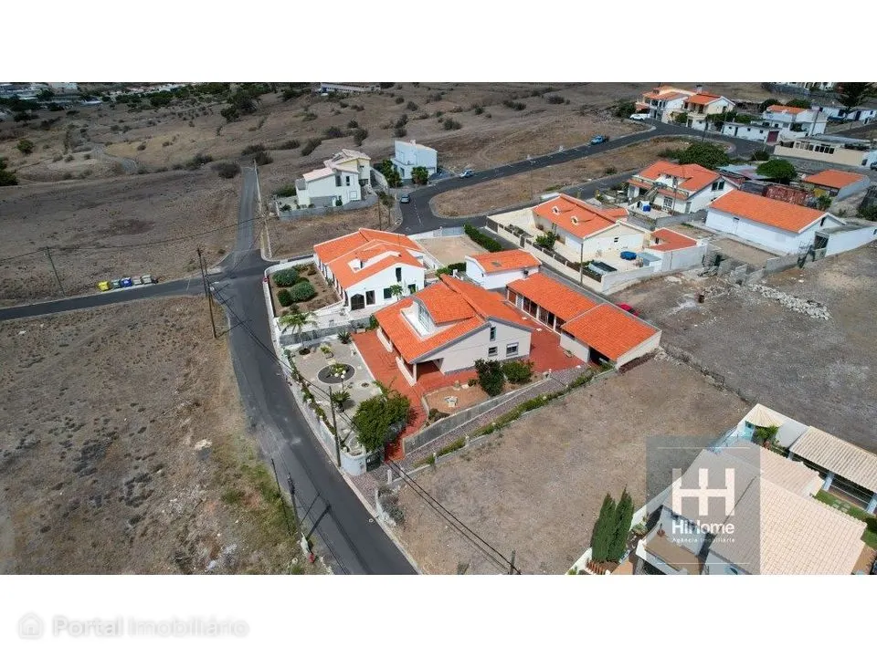 Moradia T3 com vista mar na Ilha do Porto Santo - Sítio do Pé do Pico