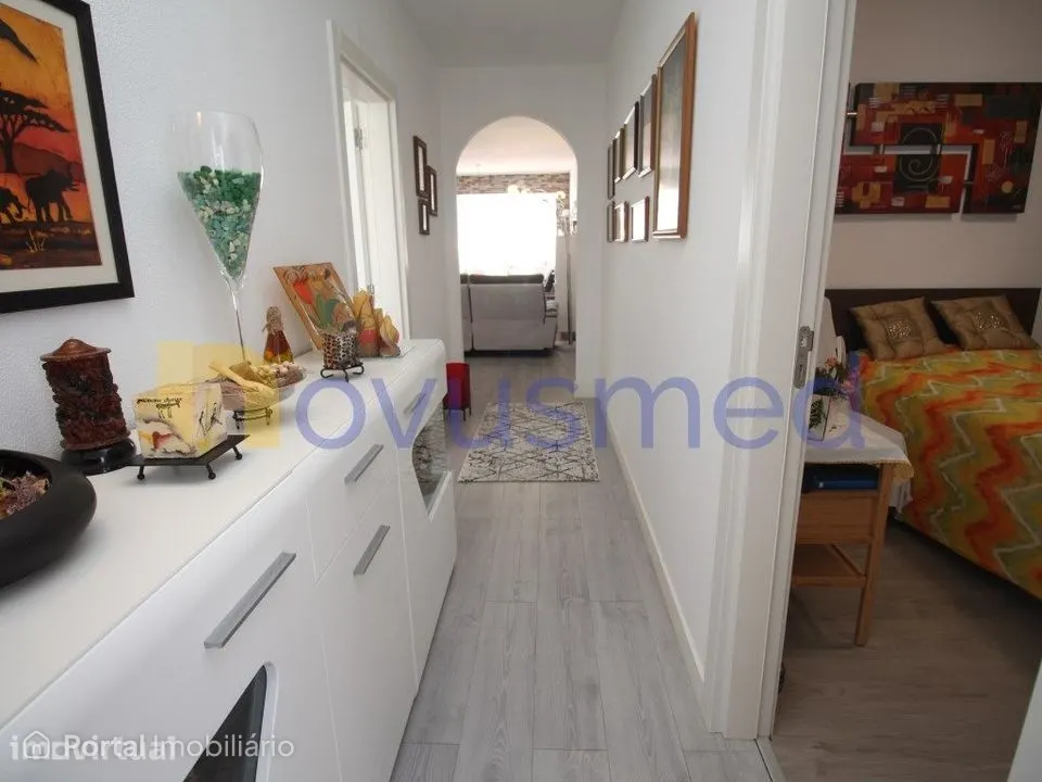 Apartamento T2+2 com terraço junto á praia dos pescadores, Albufeira