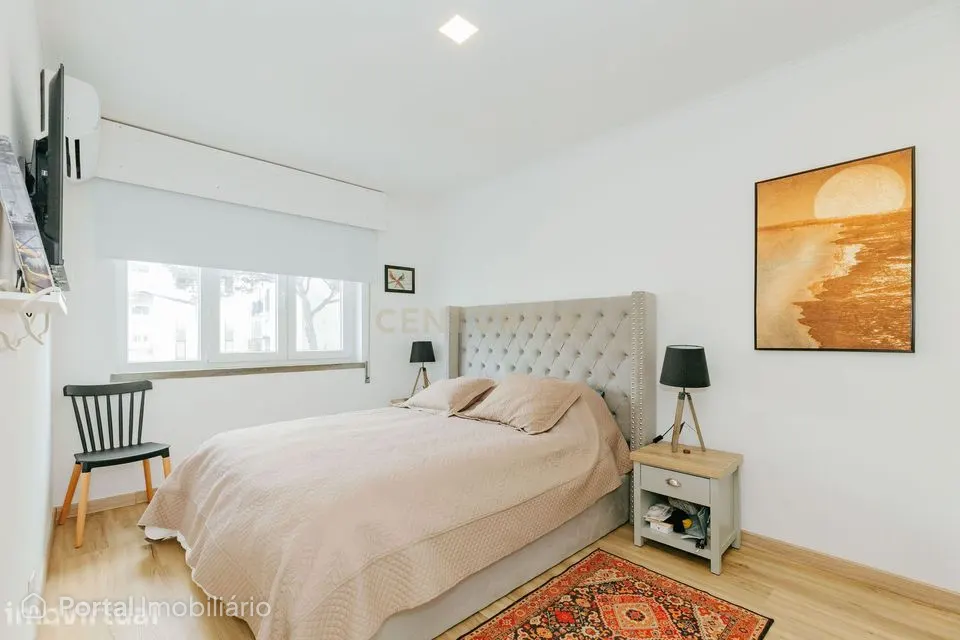Apartamento T2 Renovado em Miratejo
