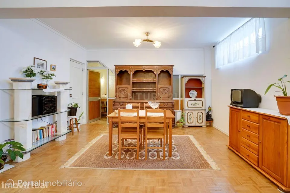 Apartamento T1+1 Amadora|Espaço, Conforto e excelente Localização
