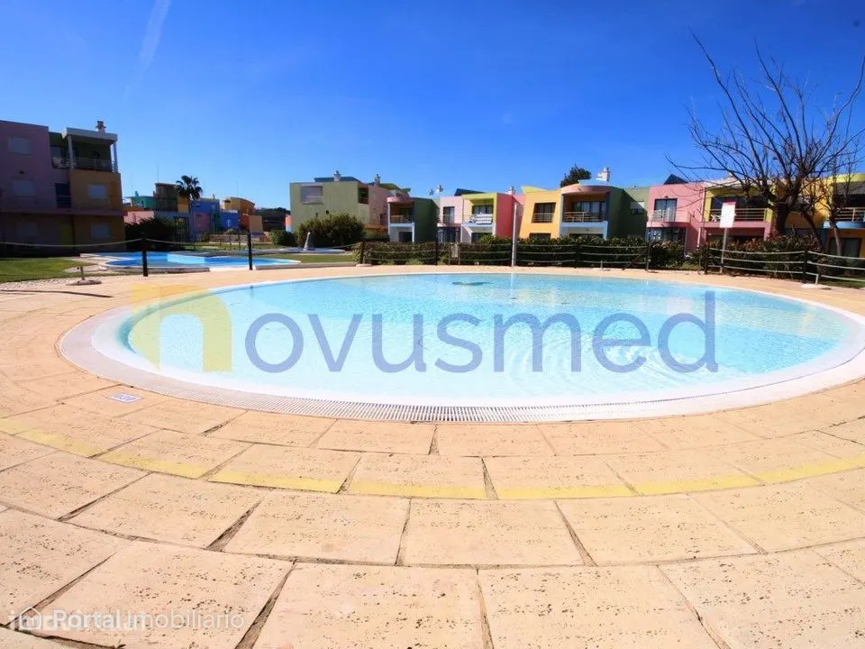 Marina de Albufeira, apartamento T0 com piscina