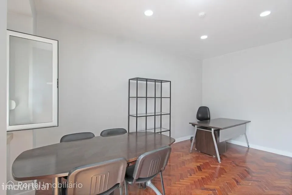 Residencial de Estudantes | Entre Avenida de Roma e Campo...