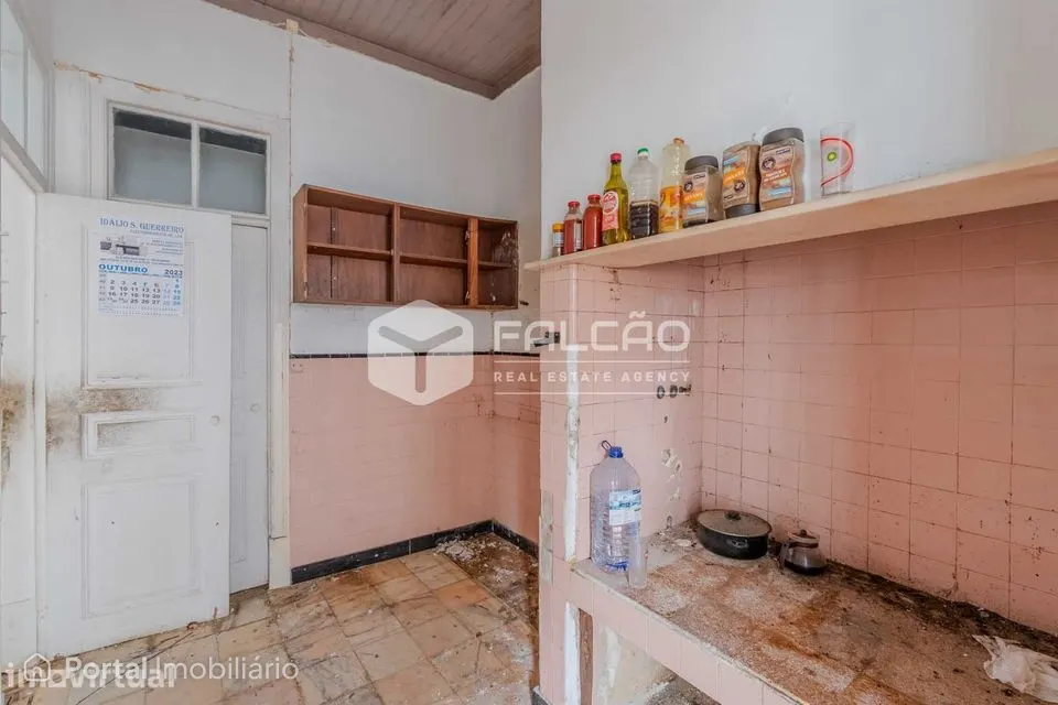 Moradia Devoluta T2 Venda em Santarém (Marvila), Santa Iria da Ribeira